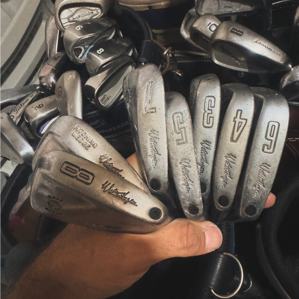 Walter Hagen 7 Pc Iron Set In Right Handed
Steel